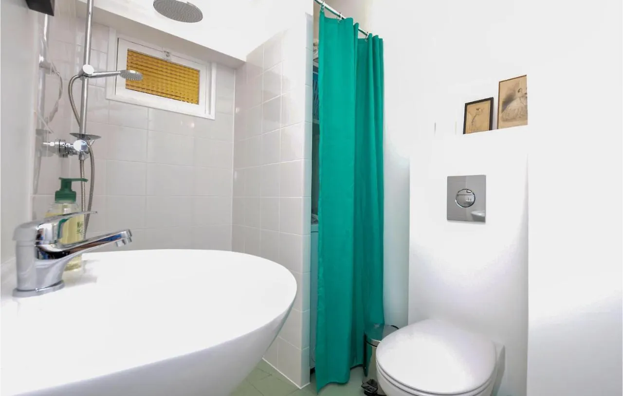 Amazing Apartment In Roquebrune-Cap-Martin